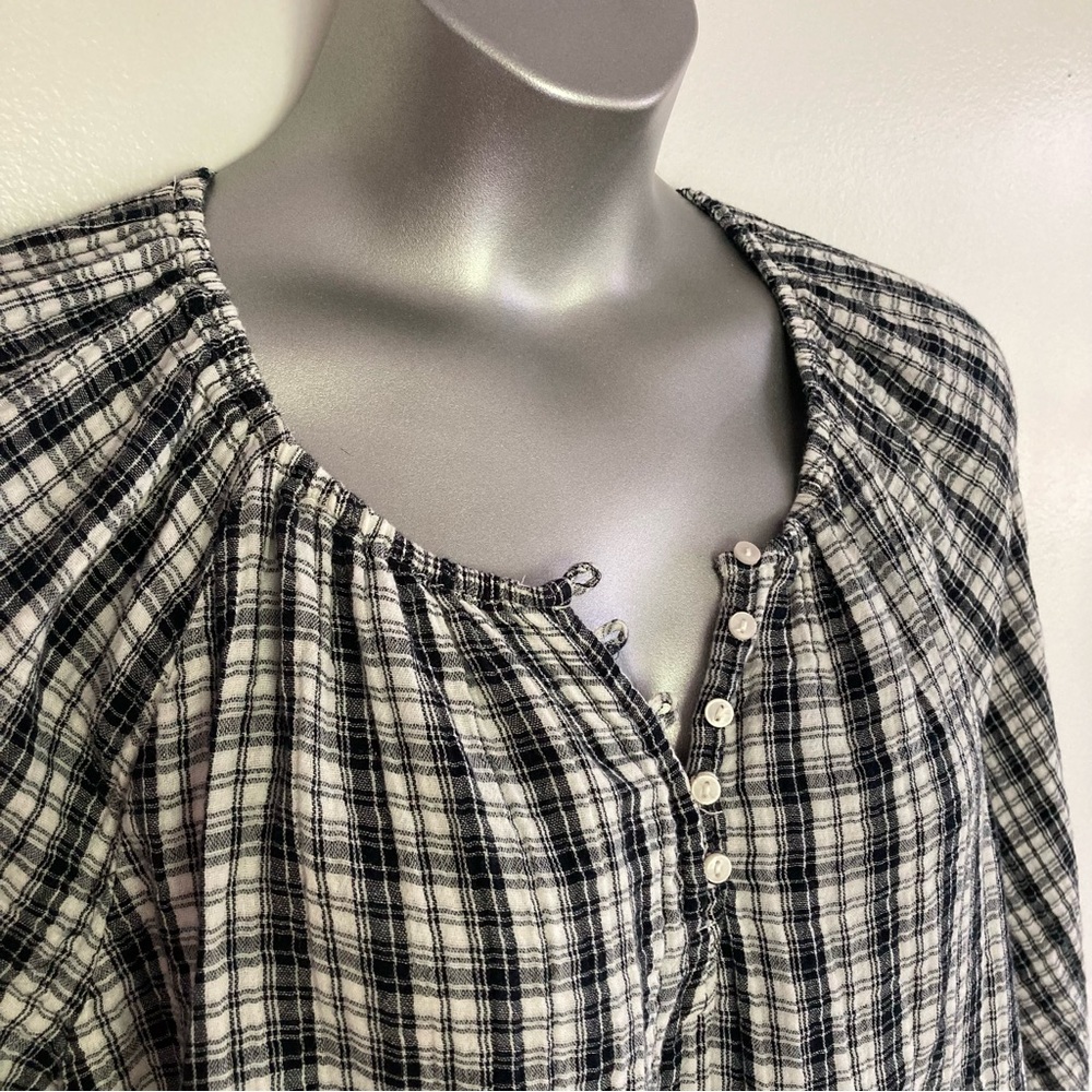 Old Navy Long sleeve cotton blouse